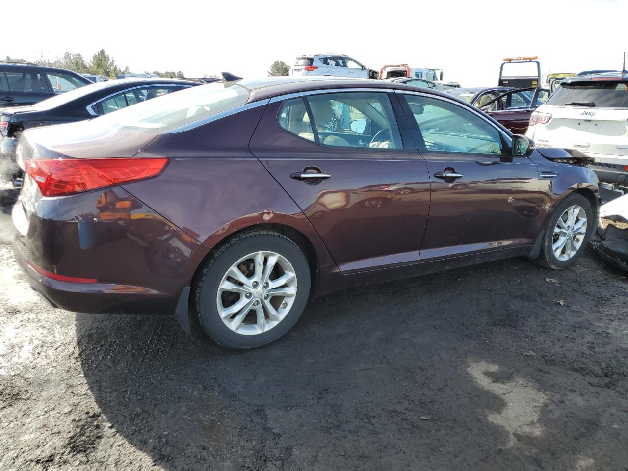 Photo 2 VIN: 5XXGN4A78DG102587 - KIA OPTIMA 