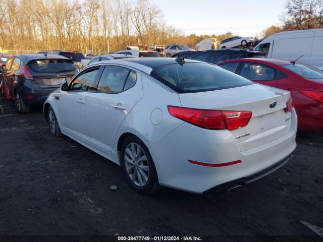 Photo 2 VIN: 5XXGN4A78FG355203 - KIA OPTIMA 