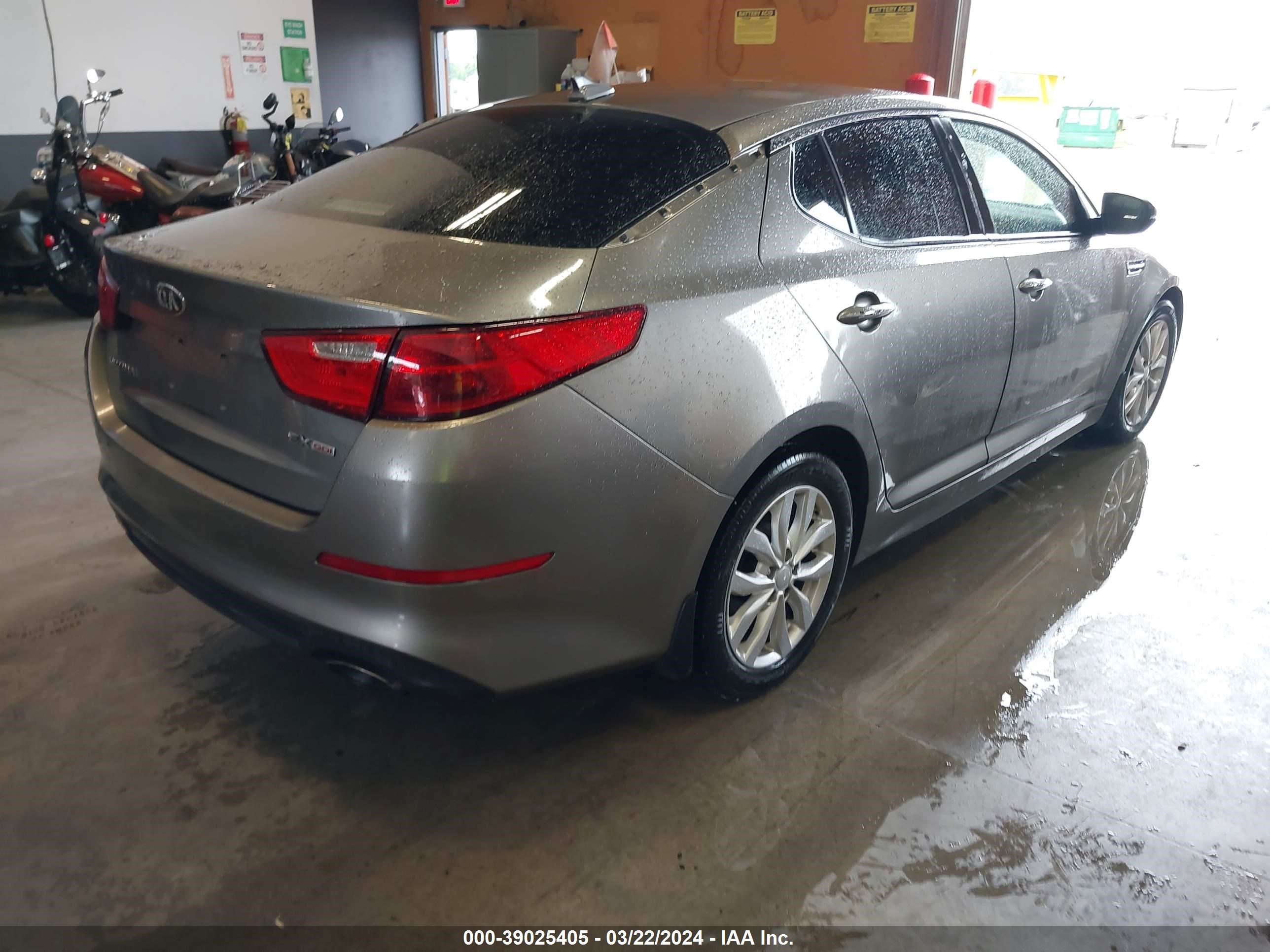 Photo 3 VIN: 5XXGN4A78FG363642 - KIA OPTIMA 