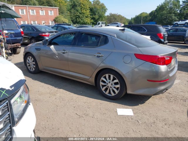 Photo 2 VIN: 5XXGN4A78FG373782 - KIA OPTIMA 