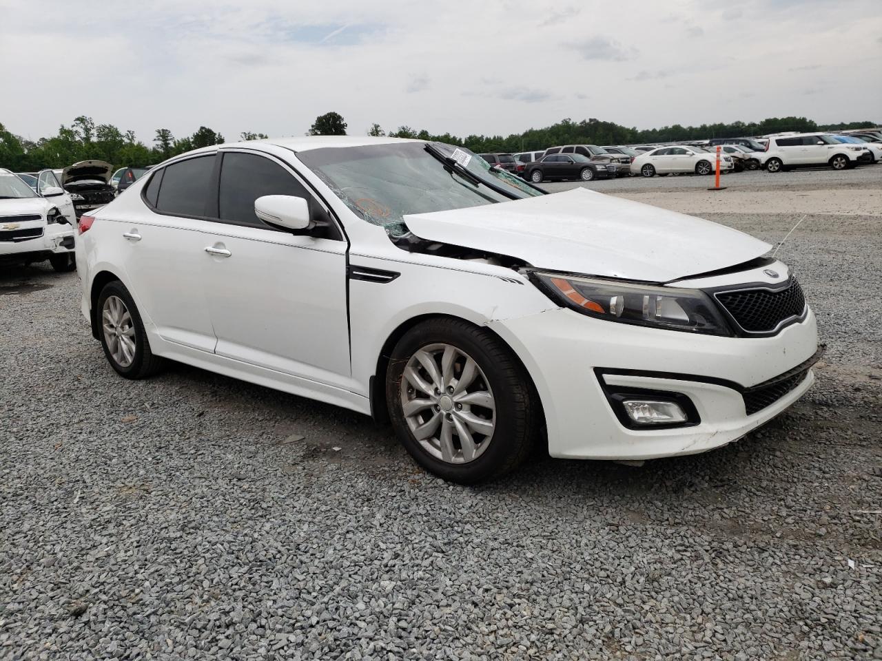 Photo 3 VIN: 5XXGN4A78FG415044 - KIA OPTIMA 