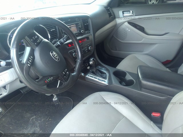 Photo 4 VIN: 5XXGN4A79DG155959 - KIA OPTIMA 