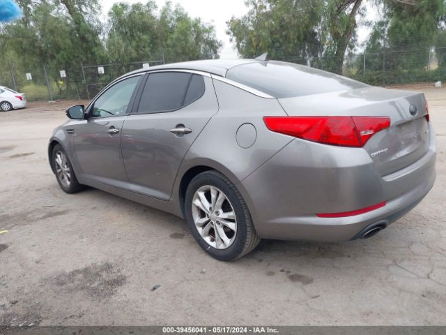 Photo 2 VIN: 5XXGN4A79DG186421 - KIA OPTIMA 