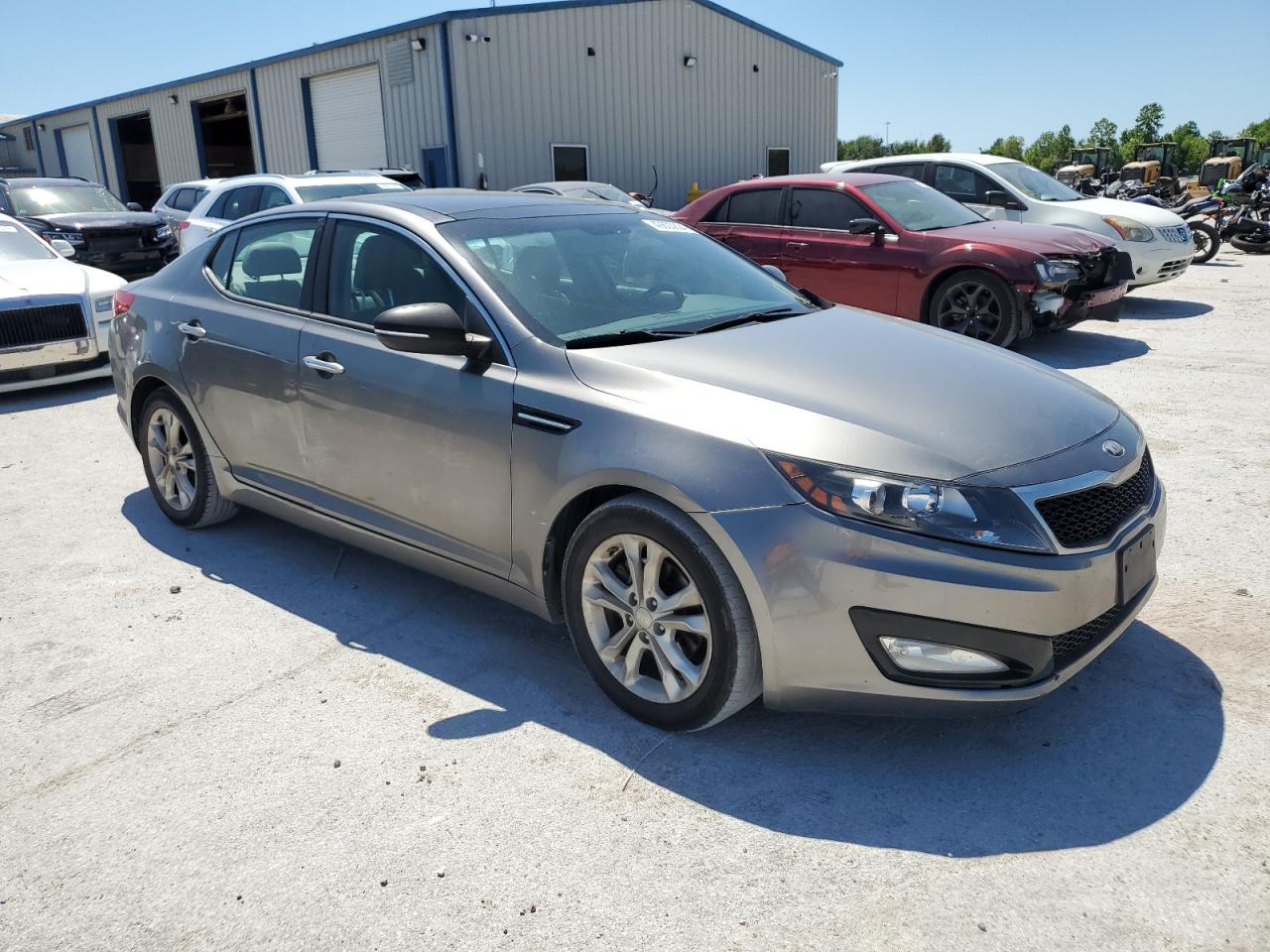 Photo 3 VIN: 5XXGN4A79DG238565 - KIA OPTIMA 