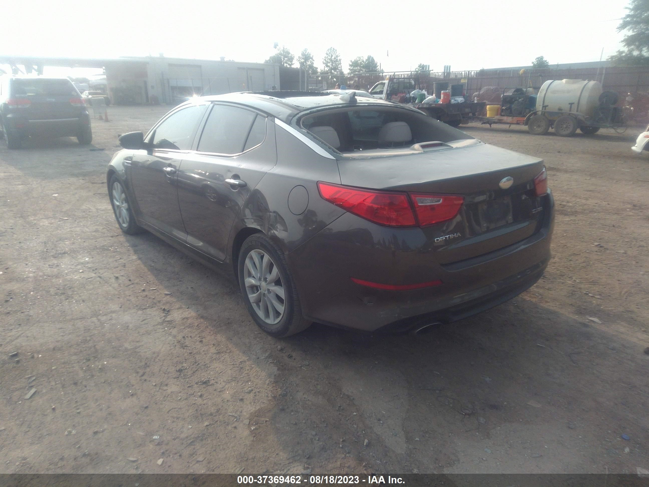 Photo 2 VIN: 5XXGN4A79EG300967 - KIA OPTIMA 