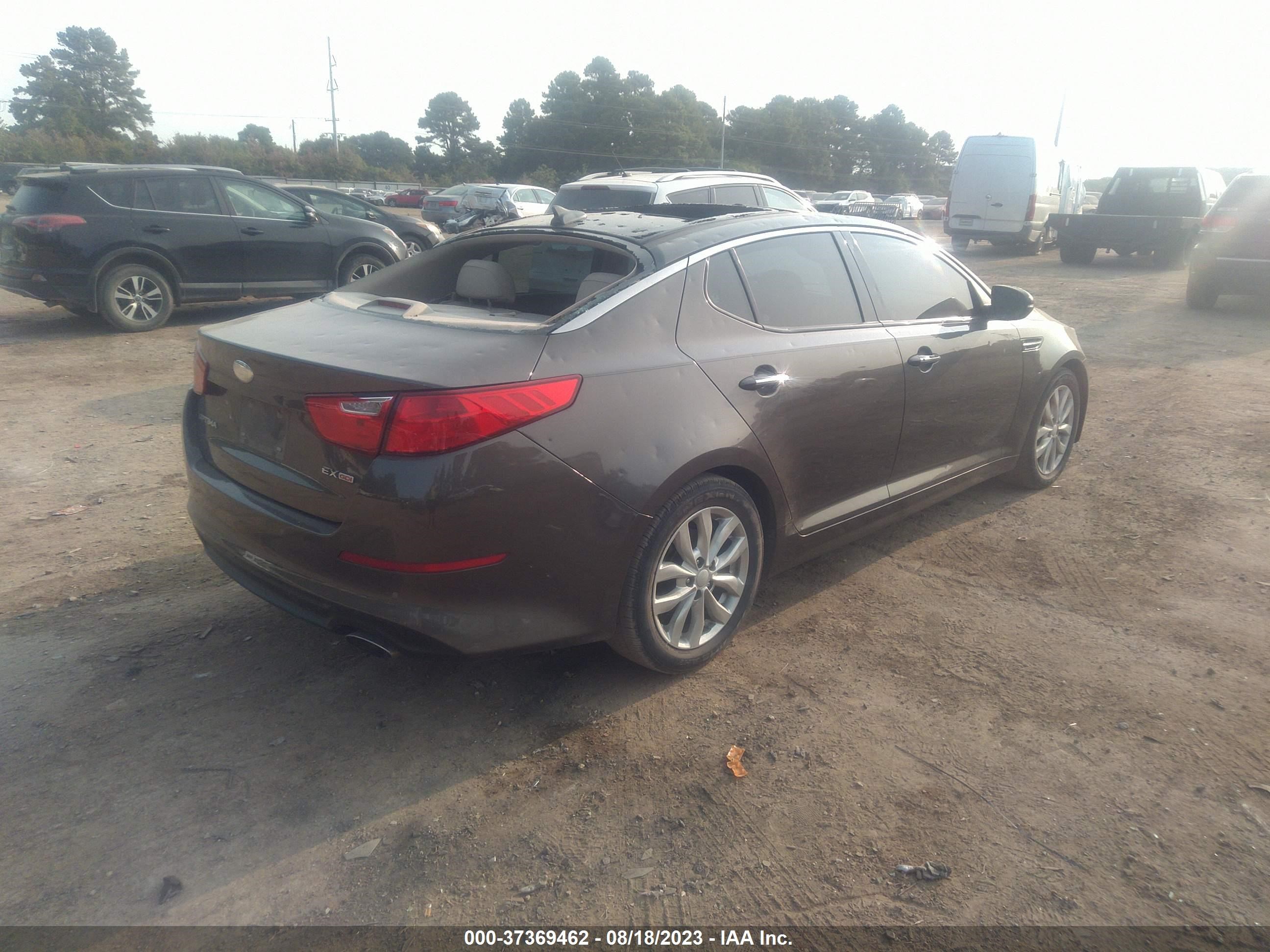 Photo 3 VIN: 5XXGN4A79EG300967 - KIA OPTIMA 