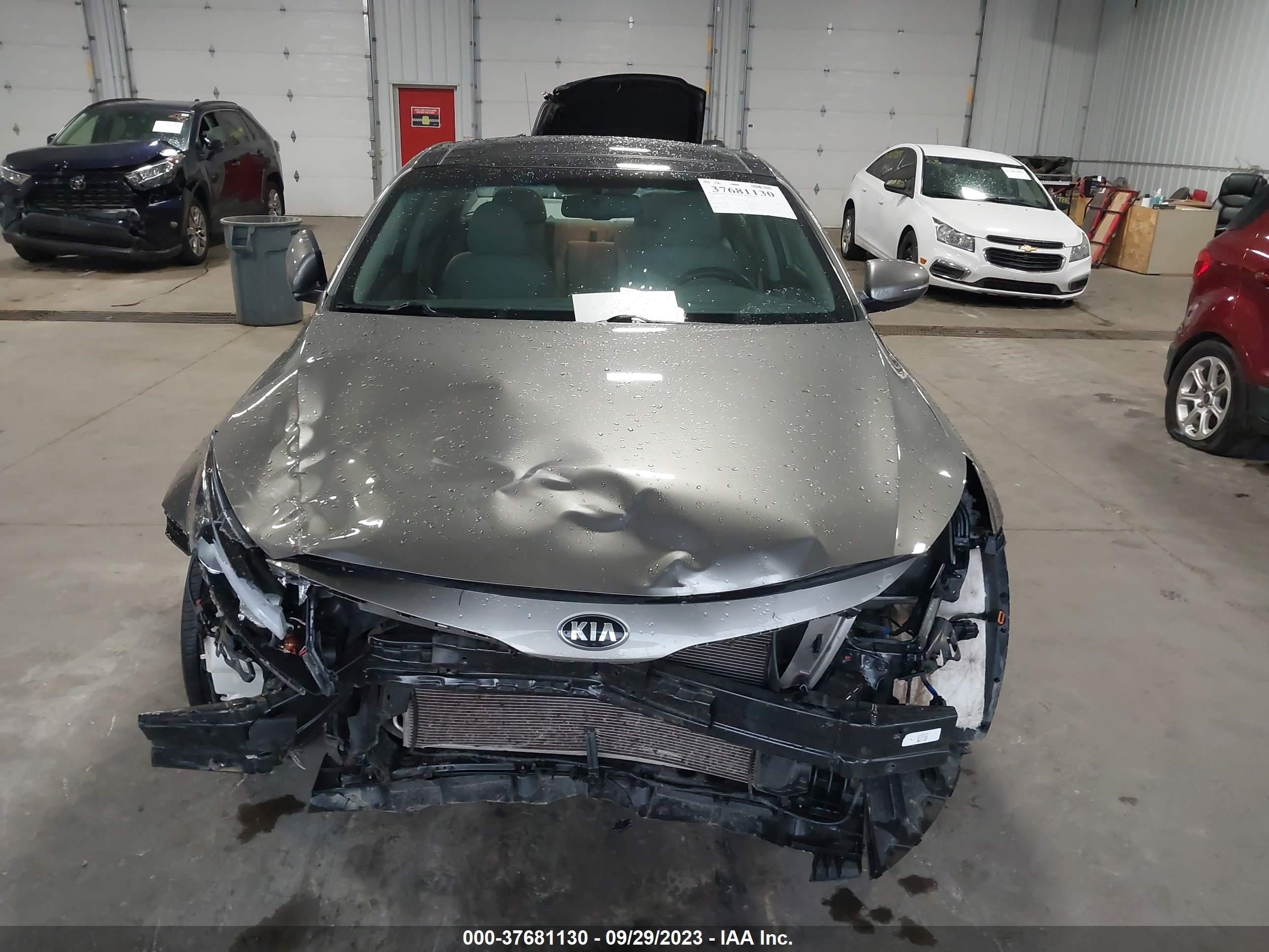 Photo 5 VIN: 5XXGN4A79FG415666 - KIA OPTIMA 