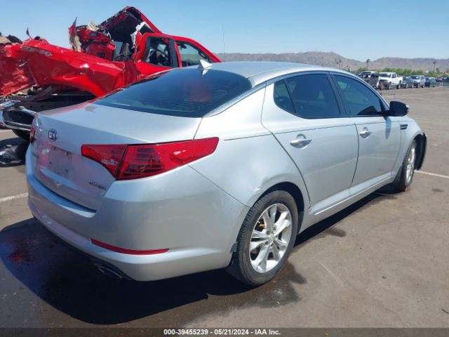 Photo 3 VIN: 5XXGN4A7XCG026224 - KIA OPTIMA 