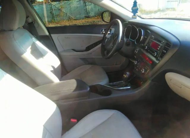 Photo 4 VIN: 5XXGN4A7XCG052239 - KIA OPTIMA 