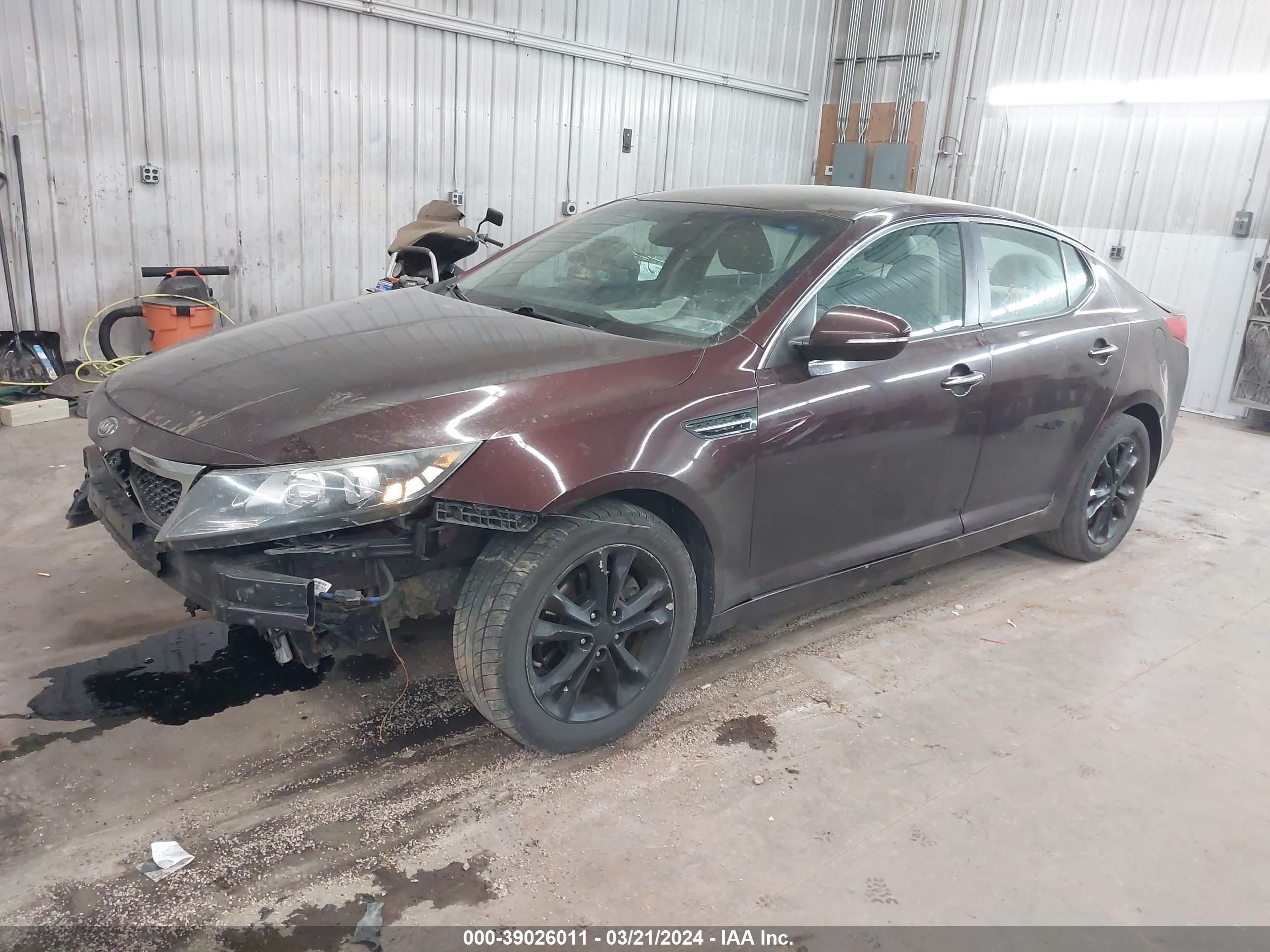 Photo 1 VIN: 5XXGN4A7XCG053374 - KIA OPTIMA 