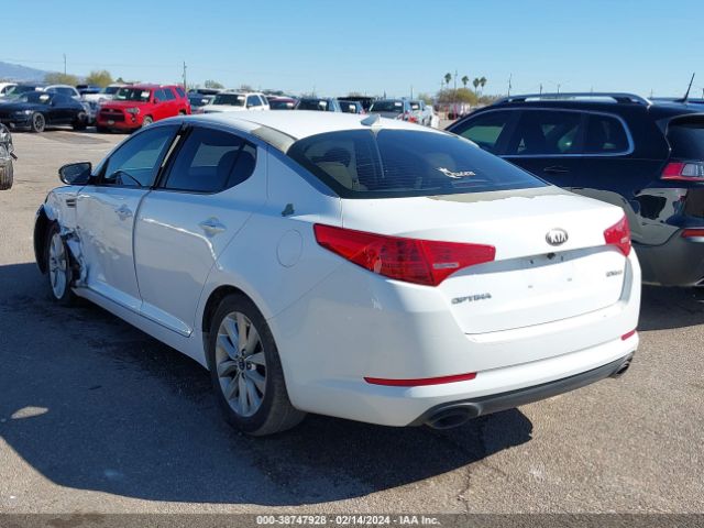 Photo 2 VIN: 5XXGN4A7XDG113073 - KIA OPTIMA 