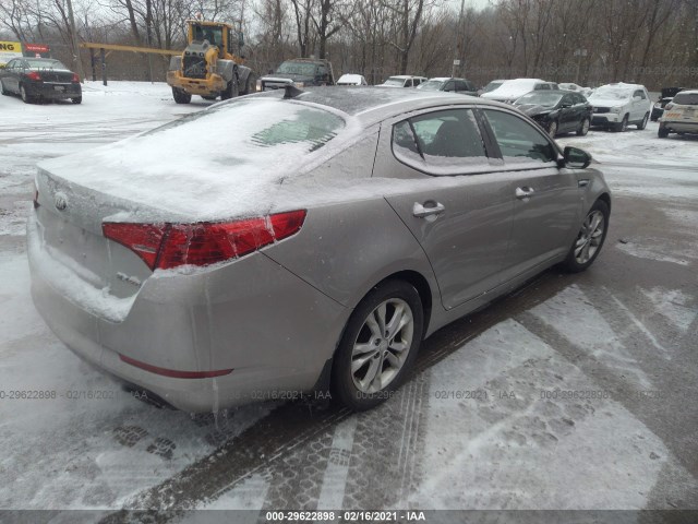 Photo 3 VIN: 5XXGN4A7XDG215697 - KIA OPTIMA 