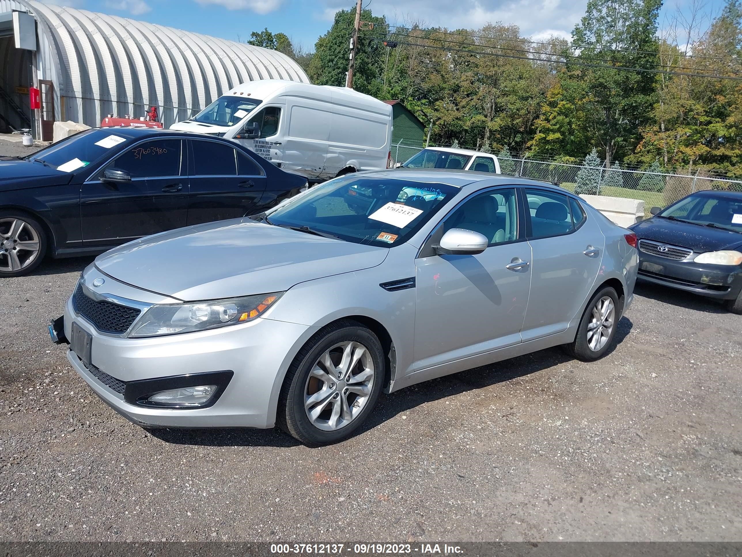 Photo 1 VIN: 5XXGN4A7XDG225758 - KIA OPTIMA 