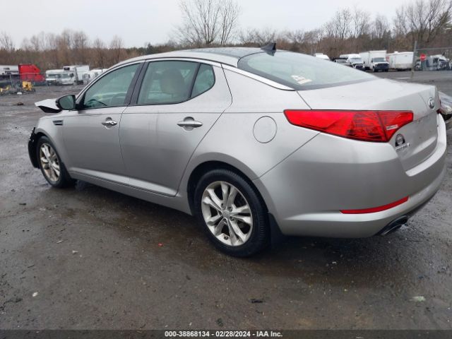 Photo 2 VIN: 5XXGN4A7XDG252796 - KIA OPTIMA 