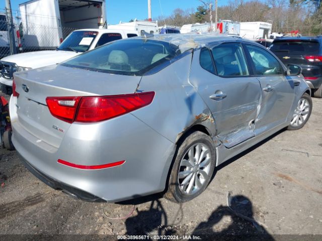 Photo 3 VIN: 5XXGN4A7XEG273911 - KIA OPTIMA 