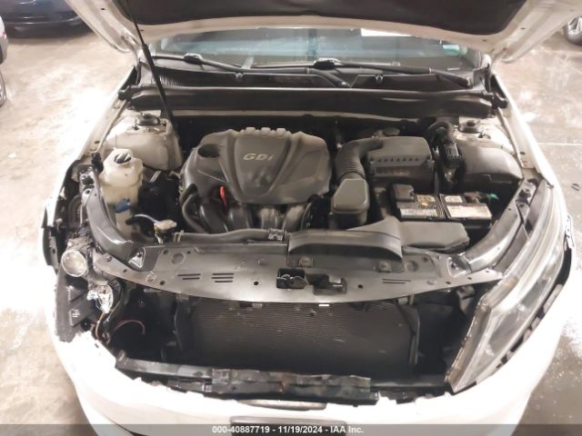 Photo 9 VIN: 5XXGN4A7XFG430242 - KIA OPTIMA 