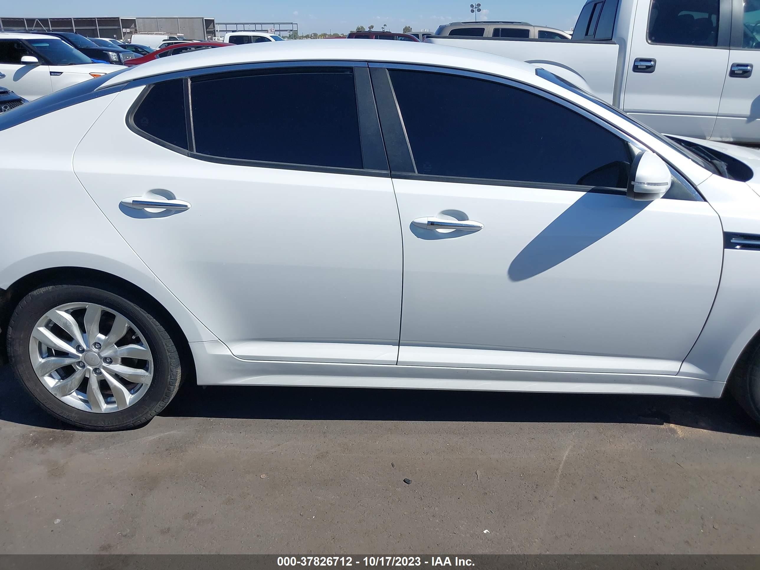 Photo 13 VIN: 5XXGN4A7XFG478307 - KIA OPTIMA 