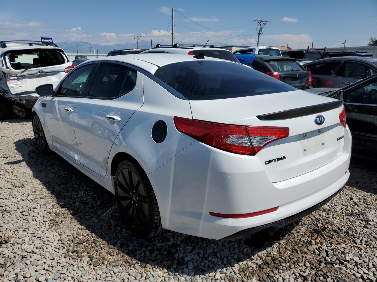 Photo 1 VIN: 5XXGR4A60DG105673 - KIA OPTIMA 