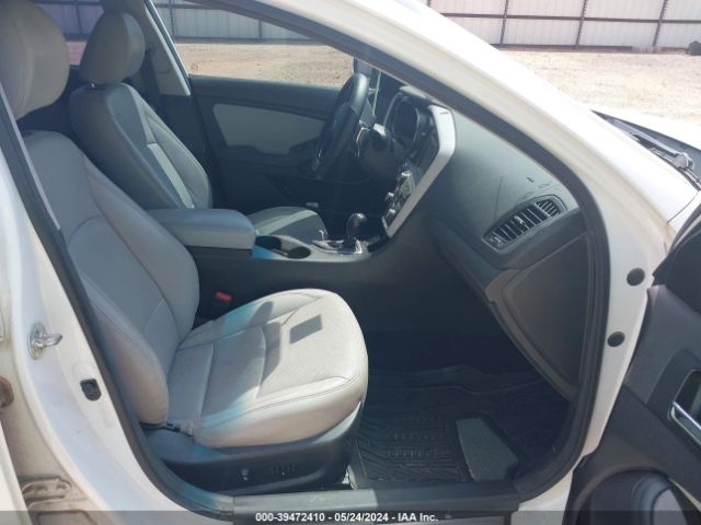 Photo 4 VIN: 5XXGR4A60DG230477 - KIA OPTIMA 