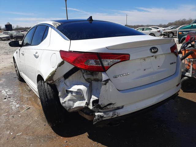 Photo 2 VIN: 5XXGR4A60DG240104 - KIA OPTIMA SX 