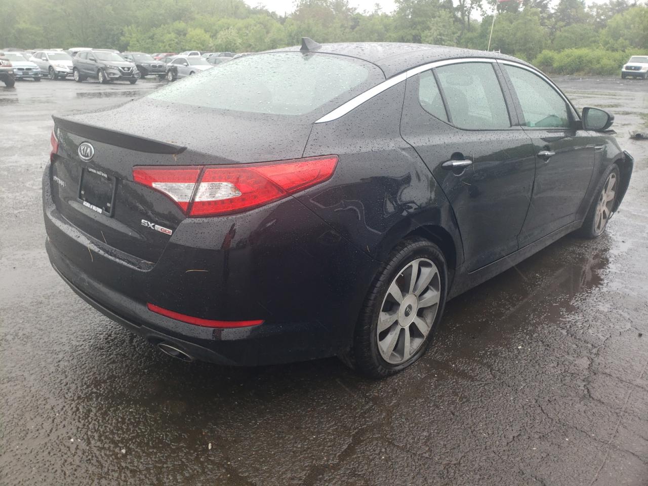 Photo 2 VIN: 5XXGR4A61CG047863 - KIA OPTIMA 