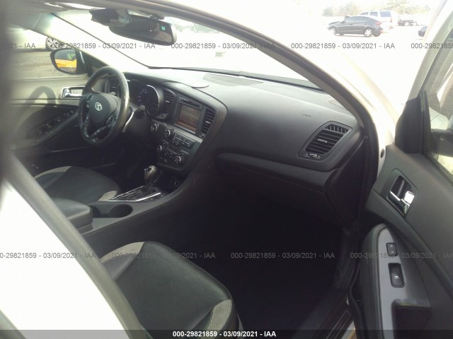 Photo 4 VIN: 5XXGR4A61CG077123 - KIA OPTIMA 