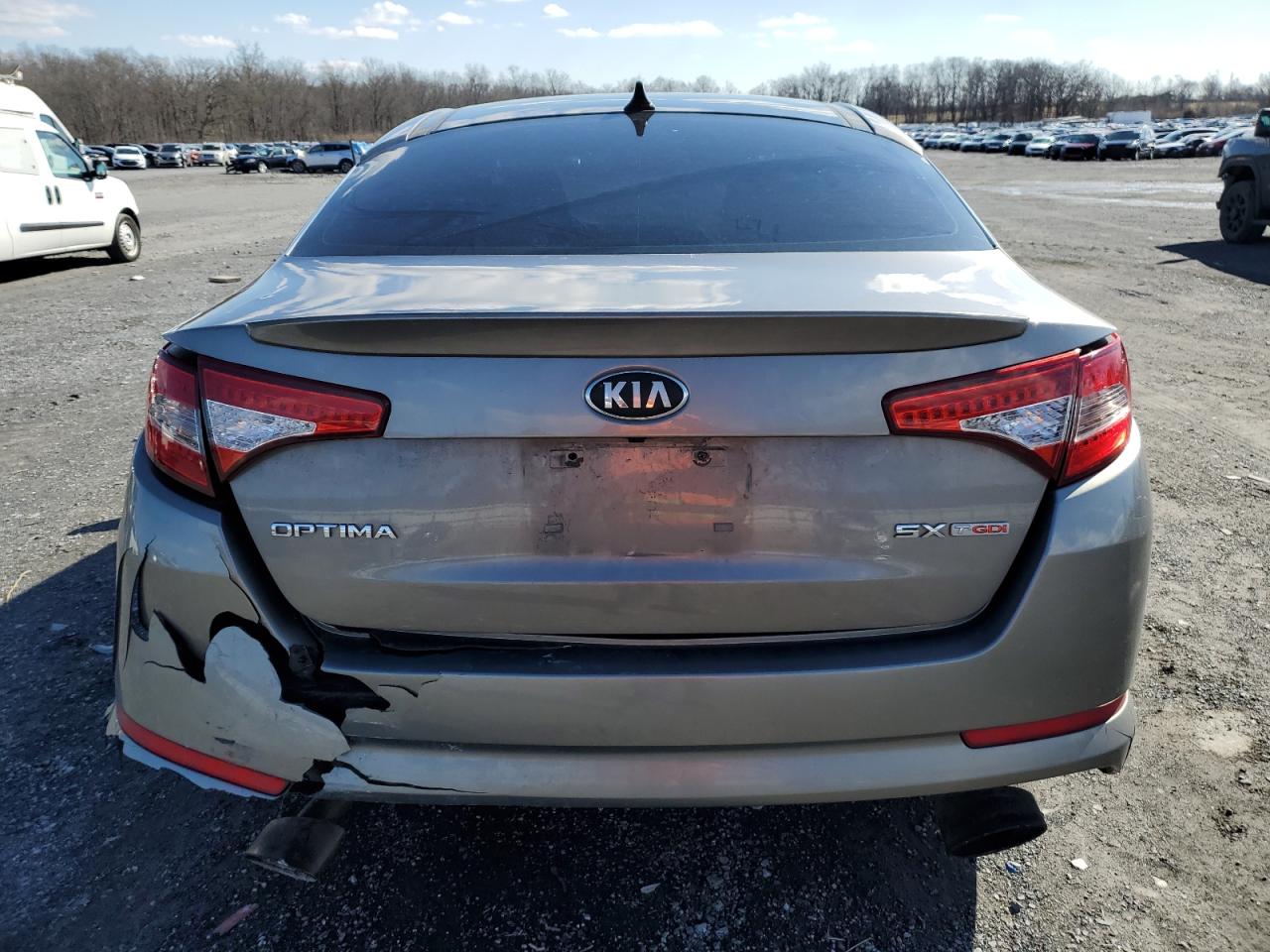 Photo 5 VIN: 5XXGR4A61DG188465 - KIA OPTIMA 