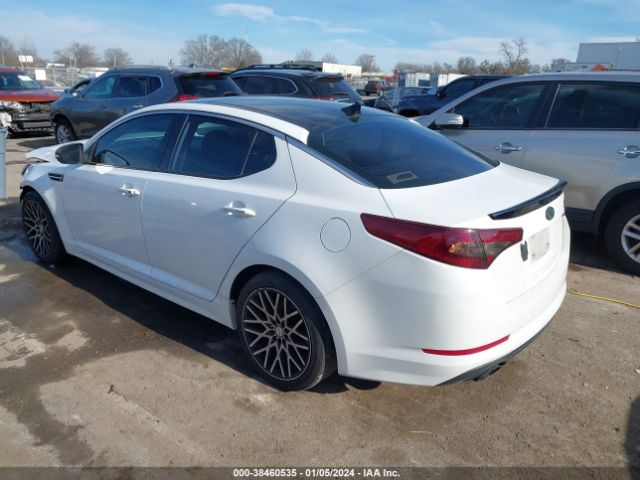 Photo 2 VIN: 5XXGR4A61DG240659 - KIA OPTIMA 