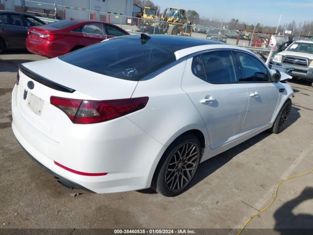 Photo 3 VIN: 5XXGR4A61DG240659 - KIA OPTIMA 