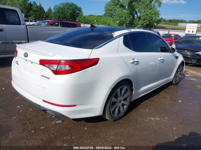 Photo 3 VIN: 5XXGR4A61DG245909 - KIA OPTIMA 