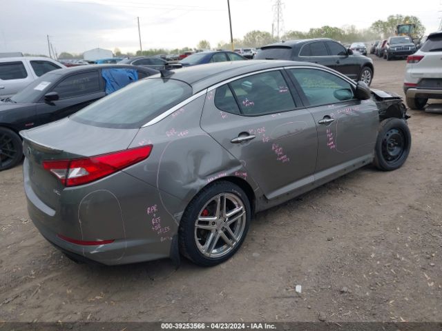 Photo 3 VIN: 5XXGR4A62DG151831 - KIA OPTIMA 