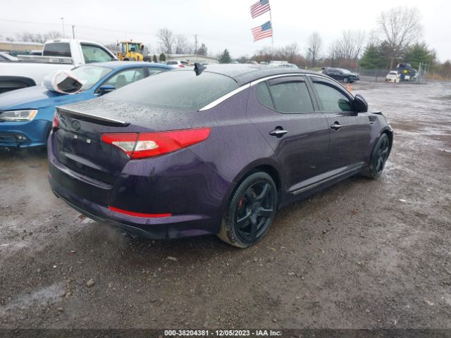 Photo 3 VIN: 5XXGR4A62DG212059 - KIA OPTIMA 