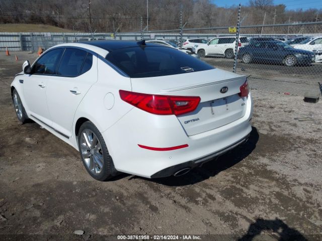 Photo 2 VIN: 5XXGR4A62FG392582 - KIA OPTIMA 