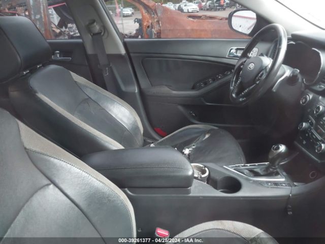 Photo 4 VIN: 5XXGR4A63CG010409 - KIA OPTIMA 