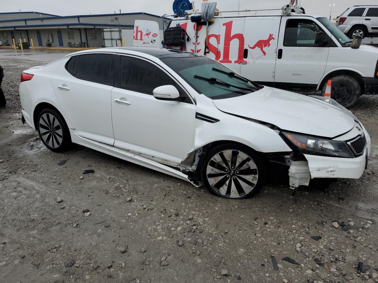 Photo 3 VIN: 5XXGR4A63CG034113 - KIA OPTIMA 