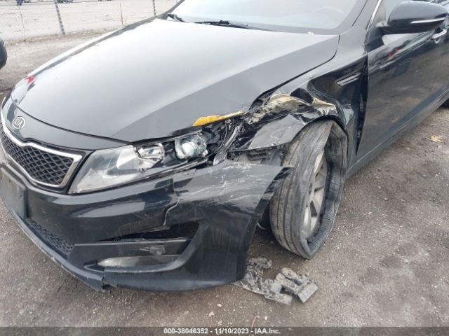 Photo 5 VIN: 5XXGR4A63CG047850 - KIA OPTIMA 