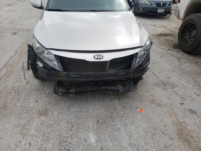 Photo 8 VIN: 5XXGR4A63DG091980 - KIA OPTIMA SX 