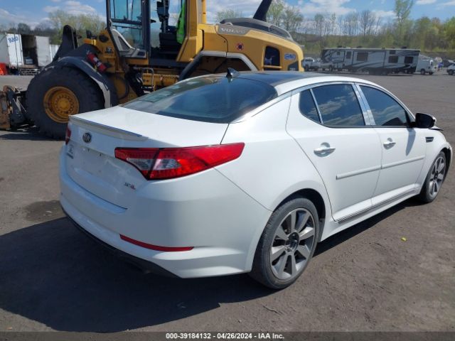 Photo 3 VIN: 5XXGR4A63DG102170 - KIA OPTIMA 