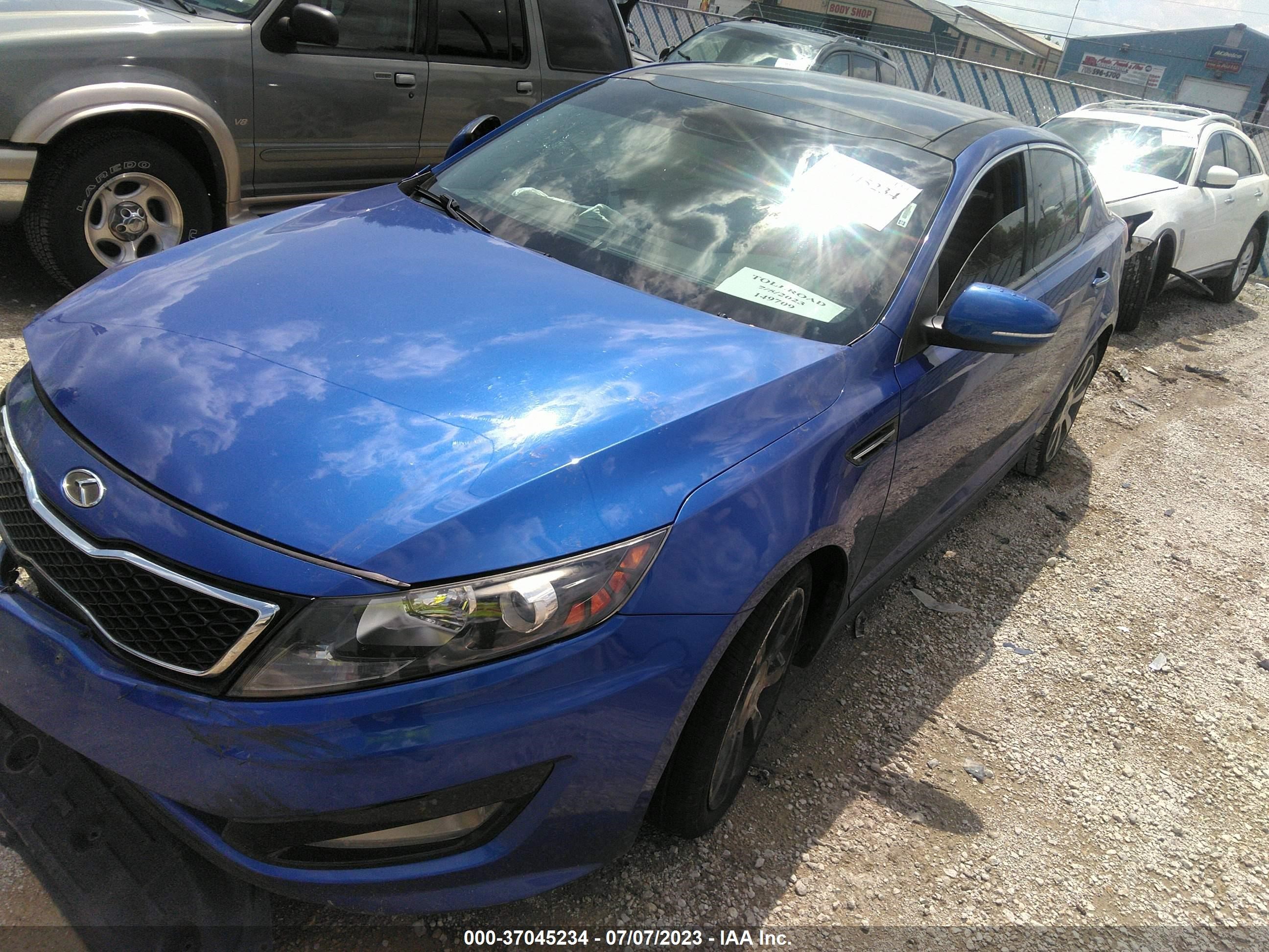 Photo 1 VIN: 5XXGR4A63DG113198 - KIA OPTIMA 