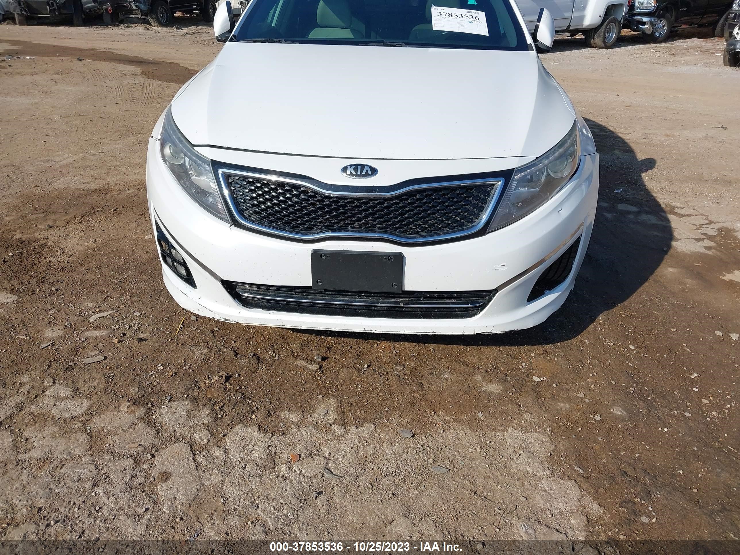 Photo 5 VIN: 5XXGR4A63EG284230 - KIA OPTIMA 