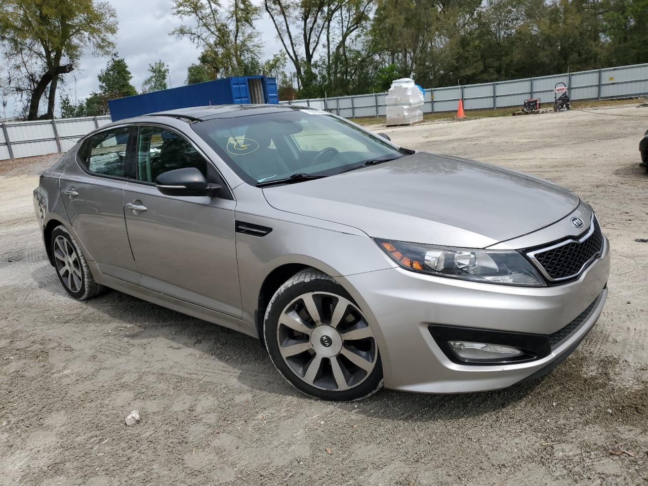 Photo 3 VIN: 5XXGR4A64CG021905 - KIA OPTIMA 