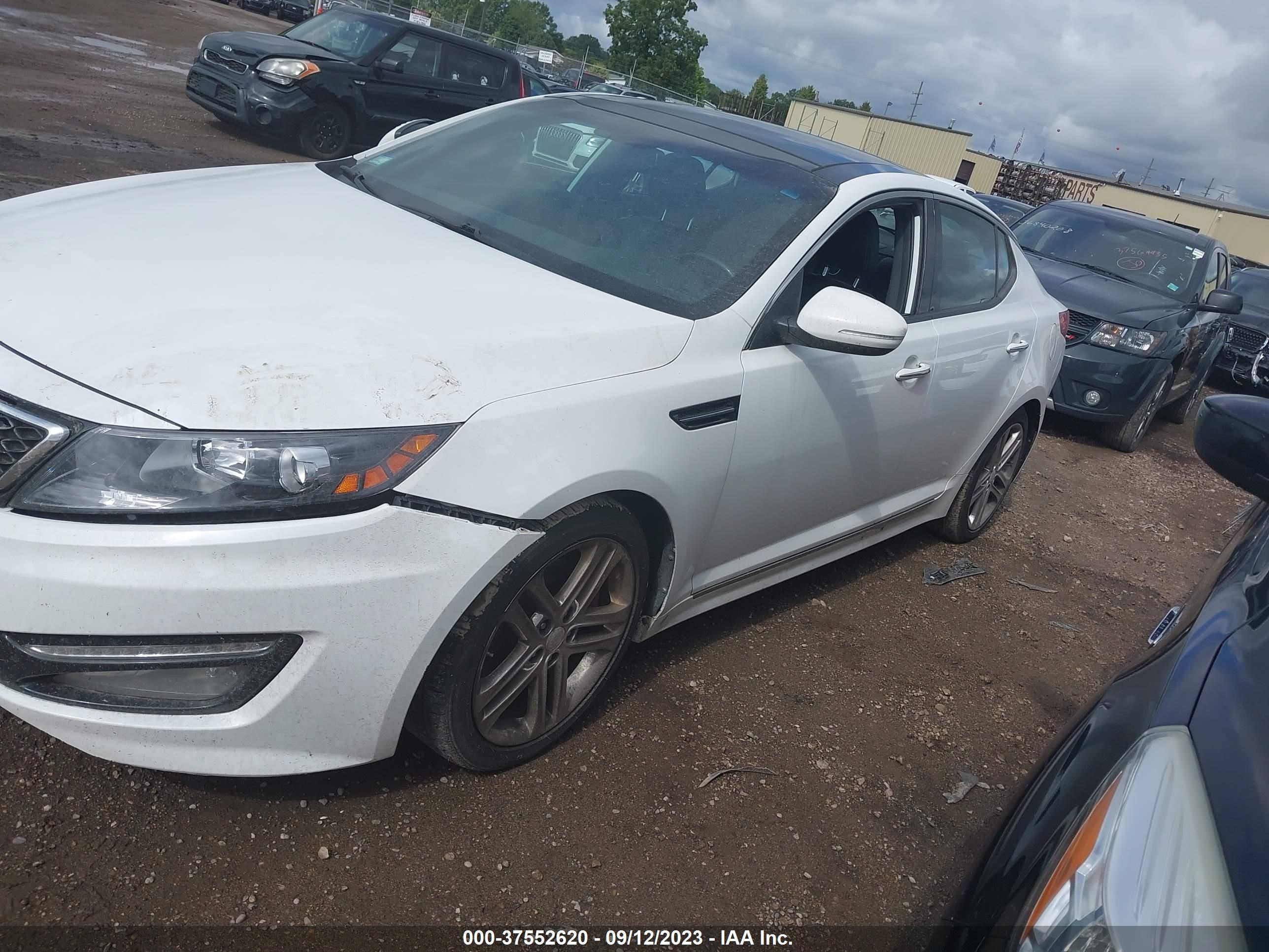 Photo 1 VIN: 5XXGR4A64DG243104 - KIA OPTIMA 