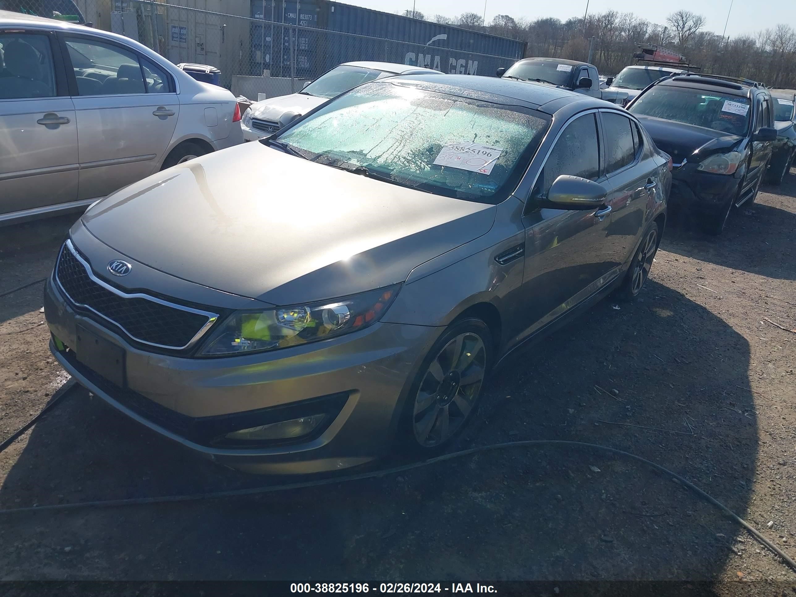 Photo 1 VIN: 5XXGR4A65CG009875 - KIA OPTIMA 