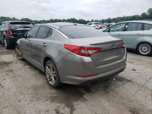 Photo 2 VIN: 5XXGR4A65DG094041 - KIA OPTIMA SX 