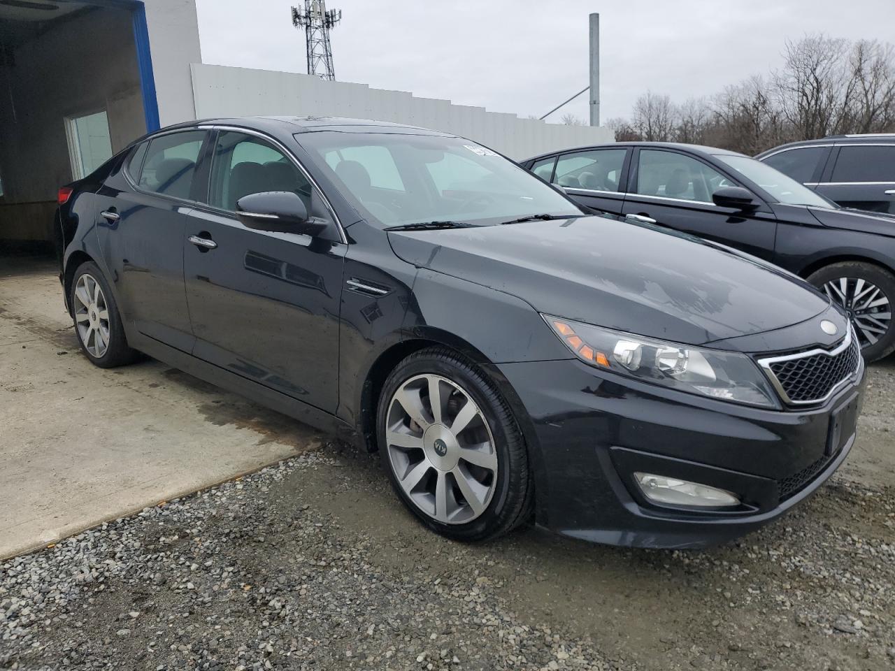 Photo 3 VIN: 5XXGR4A66DG223663 - KIA OPTIMA 