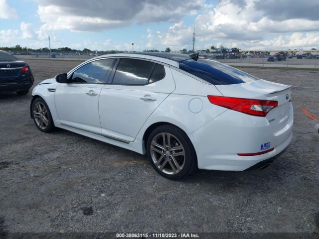 Photo 2 VIN: 5XXGR4A67DG163098 - KIA OPTIMA 