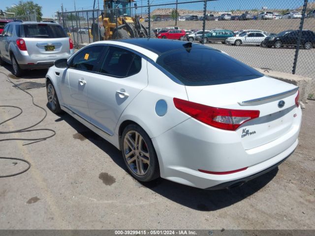 Photo 2 VIN: 5XXGR4A67DG215328 - KIA OPTIMA 