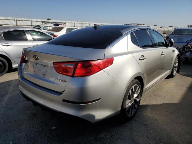 Photo 3 VIN: 5XXGR4A67FG354216 - KIA OPTIMA SX 