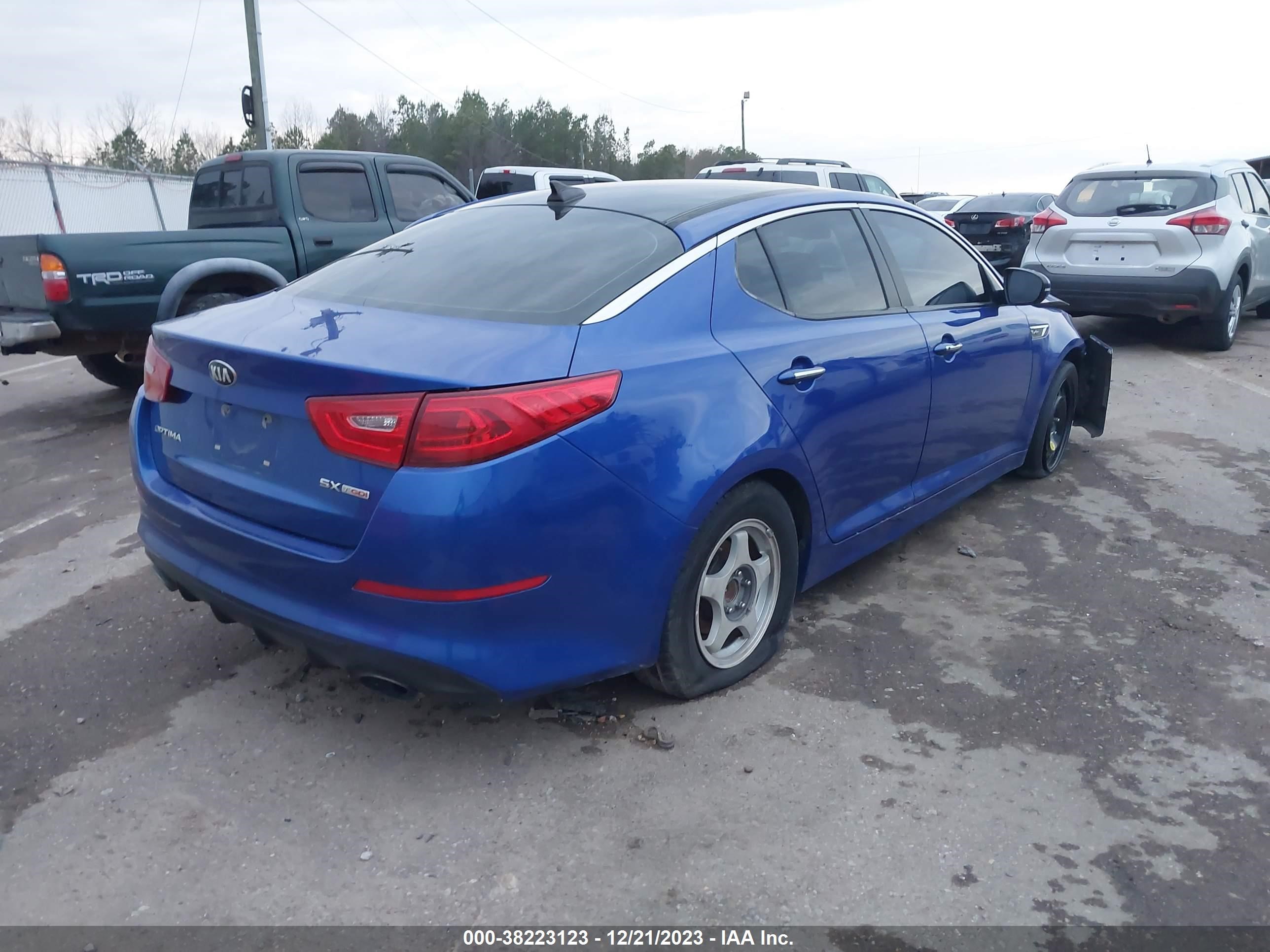 Photo 1 VIN: 5XXGR4A67FG399138 - KIA OPTIMA 