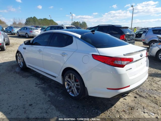 Photo 2 VIN: 5XXGR4A68DG106165 - KIA OPTIMA 